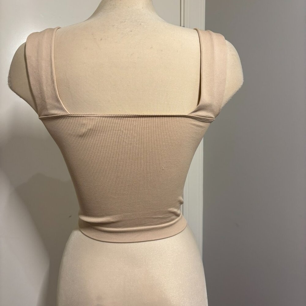 A New Day Crop Top - Picture 2 of 4